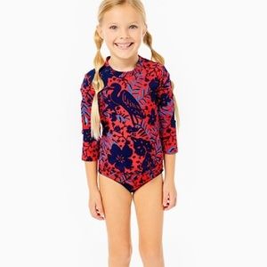 {Lilly Pulitzer} Bobby Rashguard Set in Ruby Red Heron My Own - Girls’ 4 - NWT